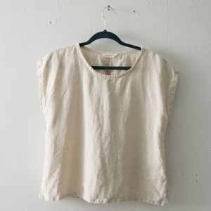 Elizabeth Suzann Josephine Vented Shell Top